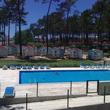 ホテル Orbitur Valado Bungalows Caravan Park 3*