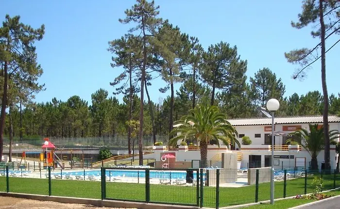 Orbitur Valado Bungalows Caravan Park 3* Nazaré