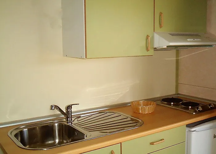 Orbitur Valado Bungalows Caravan Park Nazaré