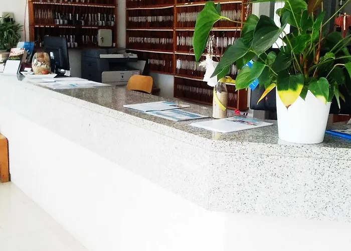 Orbitur Valado Bungalows Caravan Park Hotel Nazaré